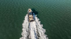 best yacht sales deals SEVEN 500R