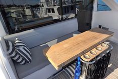 Buy a yacht DULZURA Predator 50