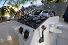 Продажа яхты EAGLES NEST - WHITICAR