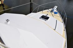 EAGLES NEST - WHITICAR