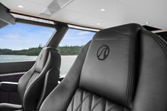 Buy a LA-LA-LA 106 at Shestakov Yacht Sales