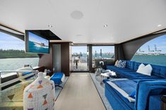 the best price on LA-LA-LA 106