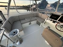 Buy a UNNAMED 48 Flybridge Sedan at Shestakov Yacht Sales