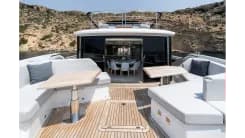 82 OCEAN ENCLOSED 2026