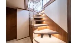 82 OCEAN ENCLOSED 82 price