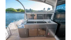 Купить яхту WATER DOG 5400 Sport Yacht в Shestakov Yacht Sales