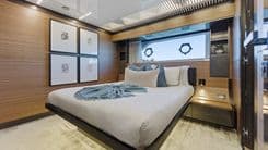 Date Night 920 yacht sale