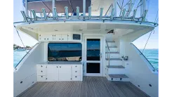 Лучшая цена на UNCORKED 2013