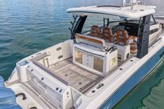 na - Boston Whaler yacht sale
