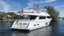 the best price on LIVE MAS - Ocean Alexander