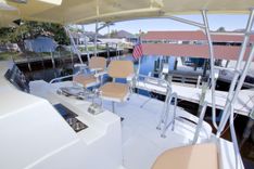 Beach House III 53 Convertible