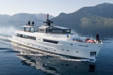 best yacht sales deals SUN - Arcadia Yachts
