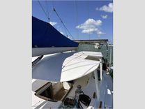 best yacht sales deals 40' Beneteau 1999 Center Cockpit 40
