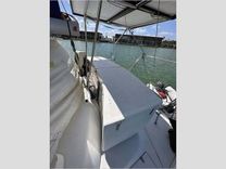 40' Beneteau 1999 Center Cockpit 40 yacht sale