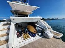 the best price on FANTASTIC - Azimut Yachts