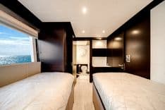 the best price on Dreams - Ocean Alexander