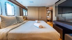 Journey SL102 Asymmetric yacht sale