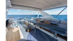 Satisfaction - Azimut Yachts yacht sale