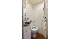 the best price on Satisfaction - Azimut Yachts