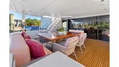 Buy a yacht GENESIS FD 87