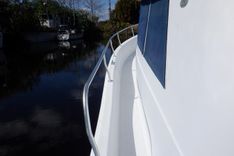 Buy a Seaglass 1999 at Shestakov Yacht Sales