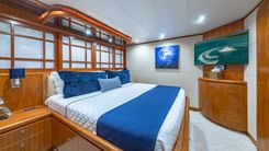 Buy a B HAPPY at Shestakov Yacht Sales