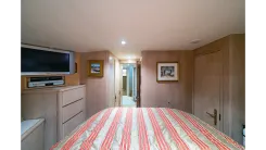 Buy a ENCHANTRESS at Shestakov Yacht Sales