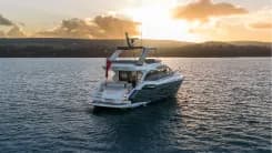 the best price on MANHATTAN 56 56