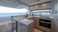 MANHATTAN 56 - Sunseeker yacht sale