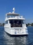 Buy a KRISTIN LEE - Hatteras at Shestakov Yacht Sales