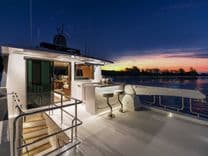 Buy a V77s-613  Palm Beach Boat Show 2026 79 at Shestakov Yacht Sales