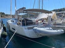 the best price on AQUILON