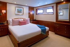 Купить CONSTANCE Custom