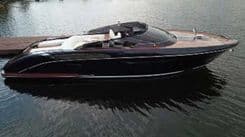 the best price on RIVAMARE 38 39