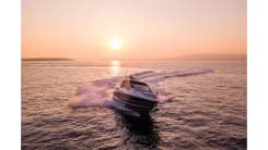 PREDATOR 55 - Sunseeker yacht sale
