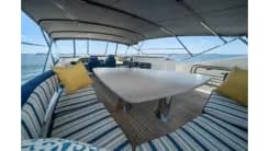 Buy a yacht VANGUARD 82