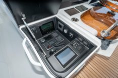 best yacht sales deals Zatara 90