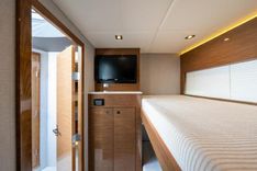 DUKE - Cruisers Yachts yacht sale