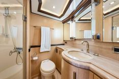 Buy a yacht Relentless 83