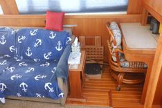 Summer Wind 430 Trawler yacht sale