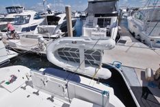 Vectors to Paradise - Meridian yacht sale