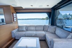 Buy a yacht Sub-Par 71