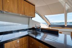 the best price on Grace Ellen 2012