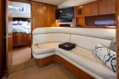 Buy a La Dulce Vida 5200 Tiara Sovran Salon at Shestakov Yacht Sales