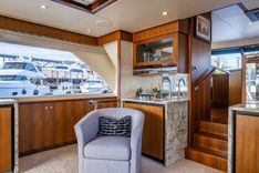Buy a yacht Island Breeze 2017