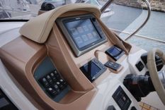 Лучшая цена на Hedone IV 2012