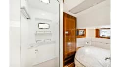 56 Suenos GIX 56 yacht sale