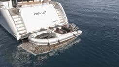 the best price on FINAL CUT 111