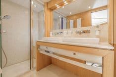 Buy a yacht FINAL CUT