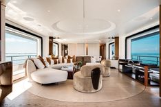 the best price on TYCOON 36M Grande